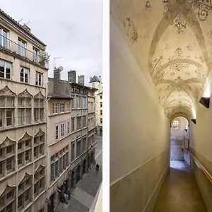 Appartement Host - Coeur Vieux & Spa